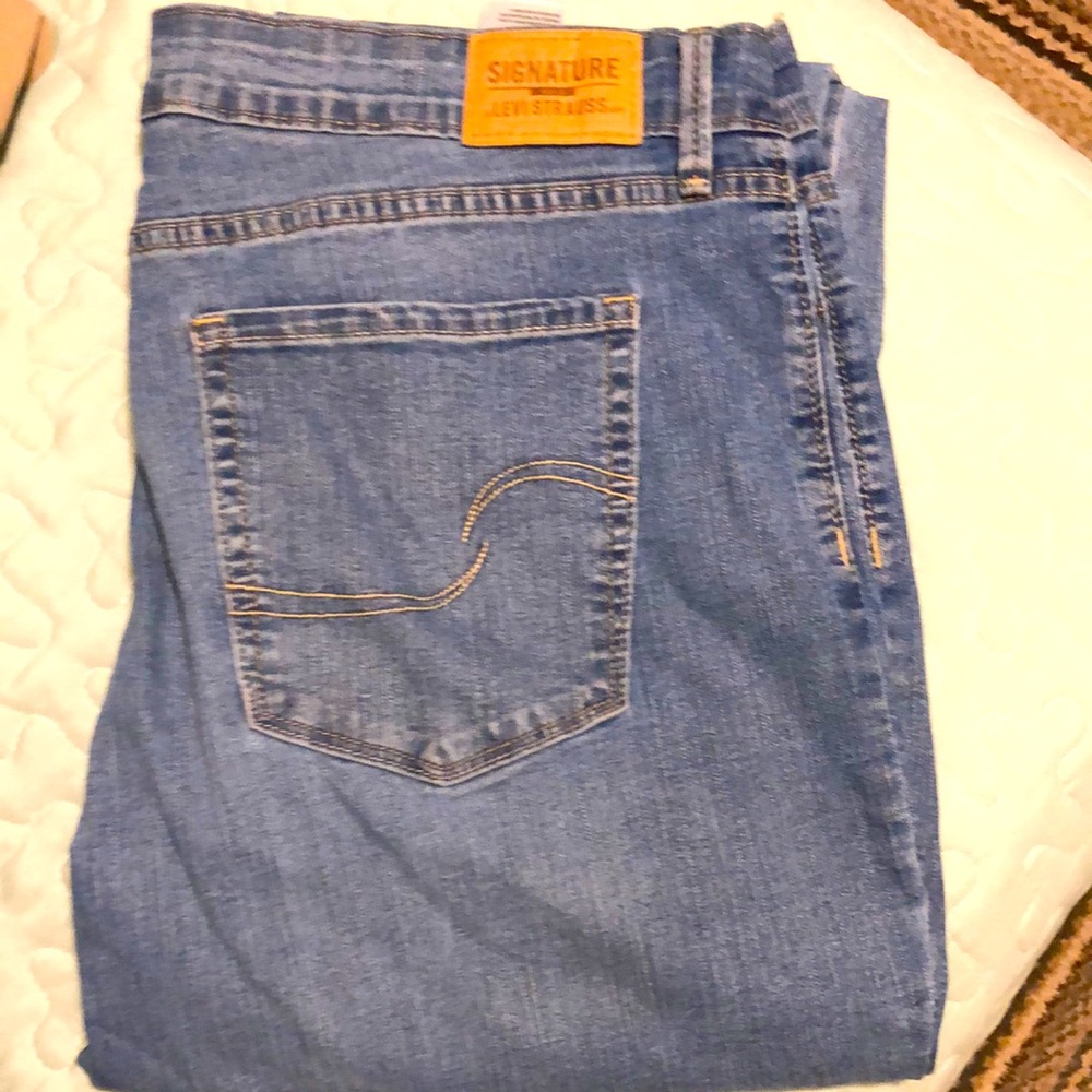 Levi Strauss Stretch Straight Leg Jeans size 16M W33 L32